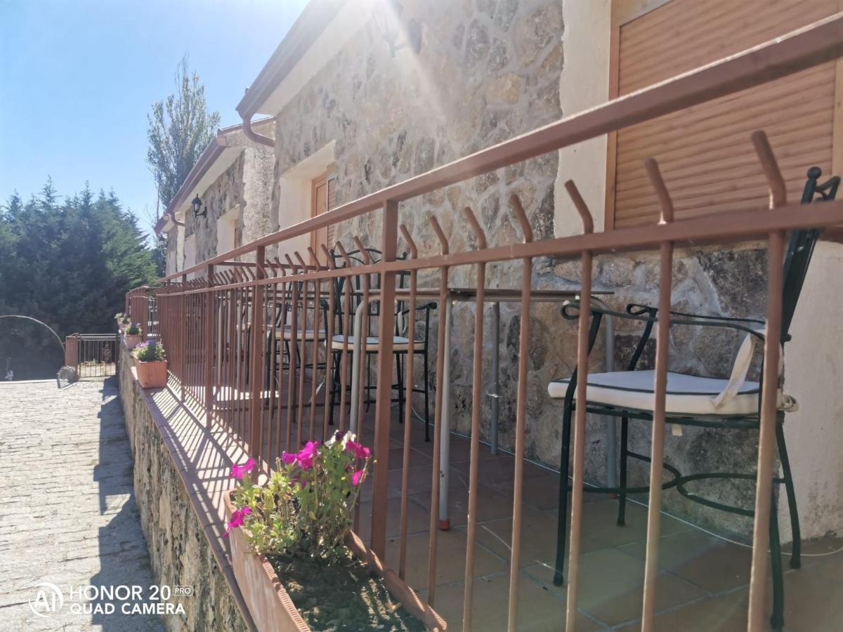 Hotel Sierra Oriente 구아다라마 외부 사진